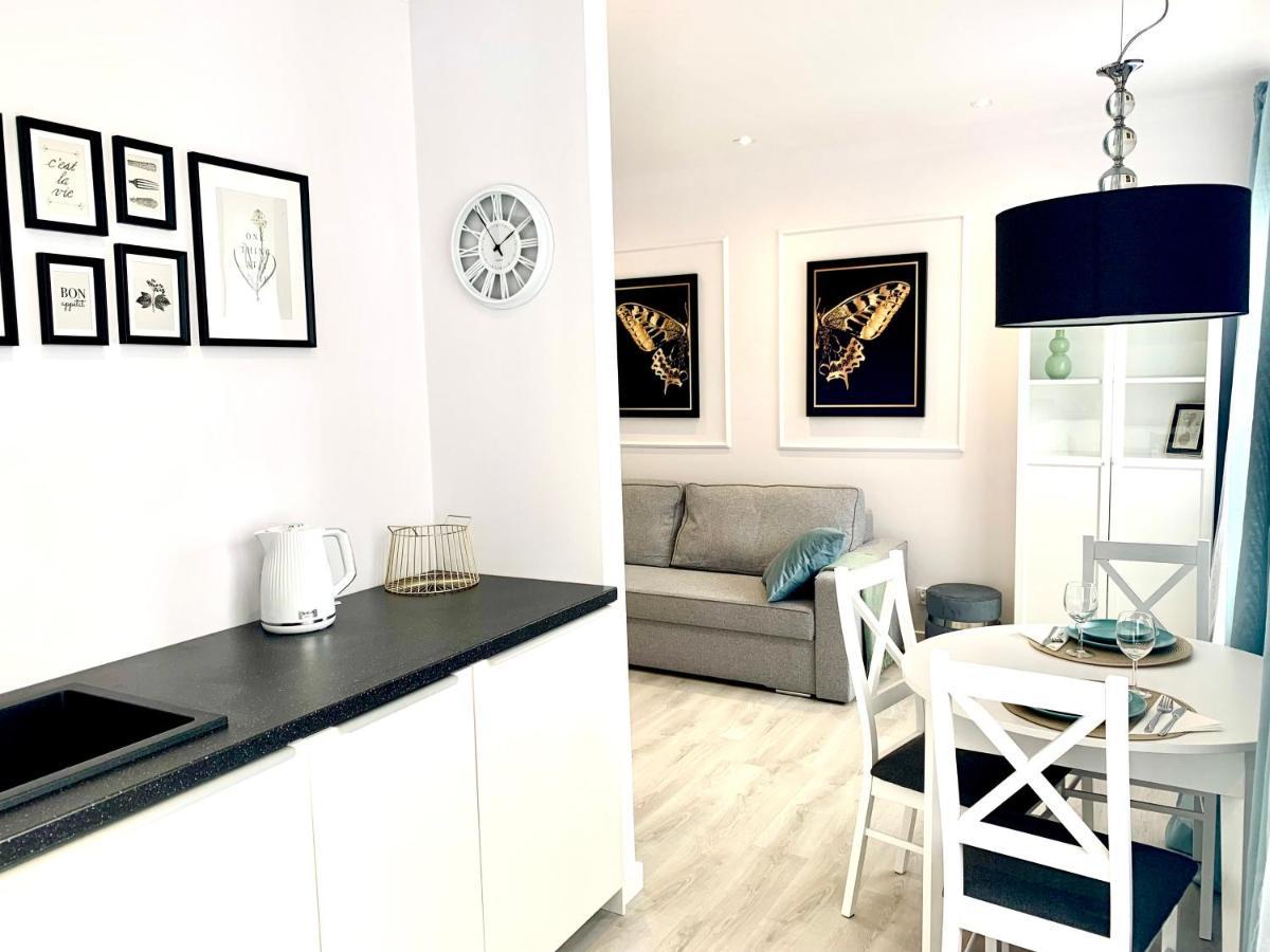 Apartamenty Sienkiewicza - Bezplatny Parking, Centrum, Park, Fv เคียลเซ ภายนอก รูปภาพ