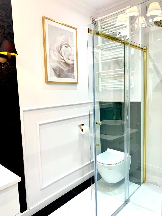 Apartamenty Sienkiewicza - Bezplatny Parking, Centrum, Park, Fv เคียลเซ ภายนอก รูปภาพ