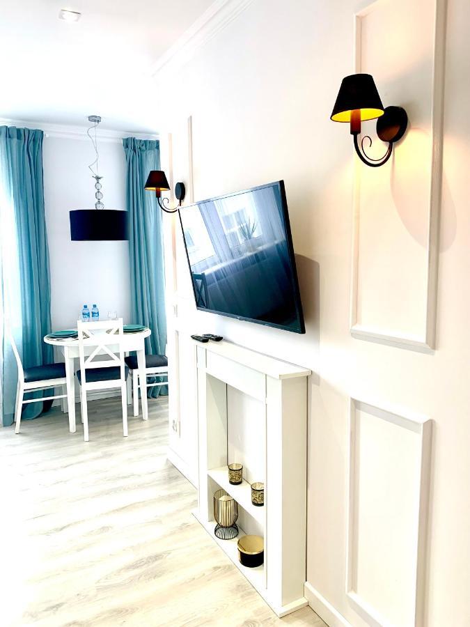 Apartamenty Sienkiewicza - Bezplatny Parking, Centrum, Park, Fv เคียลเซ ภายนอก รูปภาพ