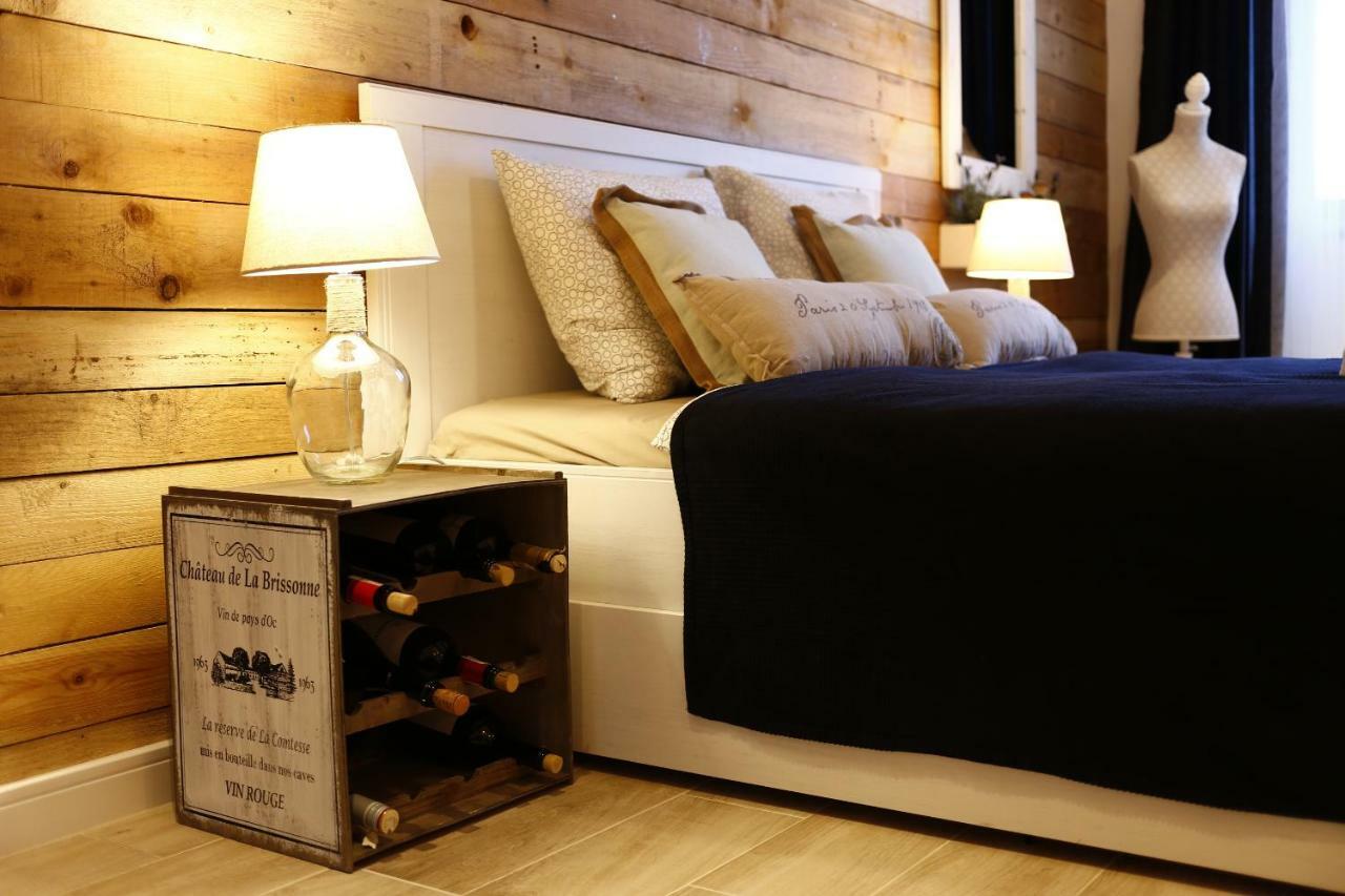 Apartamenty Sienkiewicza - Bezplatny Parking, Centrum, Park, Fv เคียลเซ ภายนอก รูปภาพ